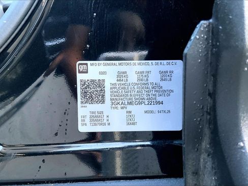 Used 2023 GMC Terrain SLE FWD image 33