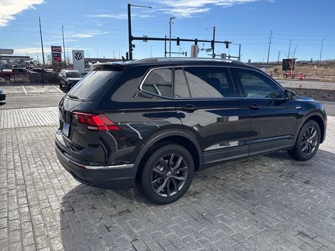 Used 2022 Volkswagen Tiguan SE image 5