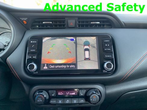 Used 2023 Nissan Kicks SR w/ SR Premium Package image 16