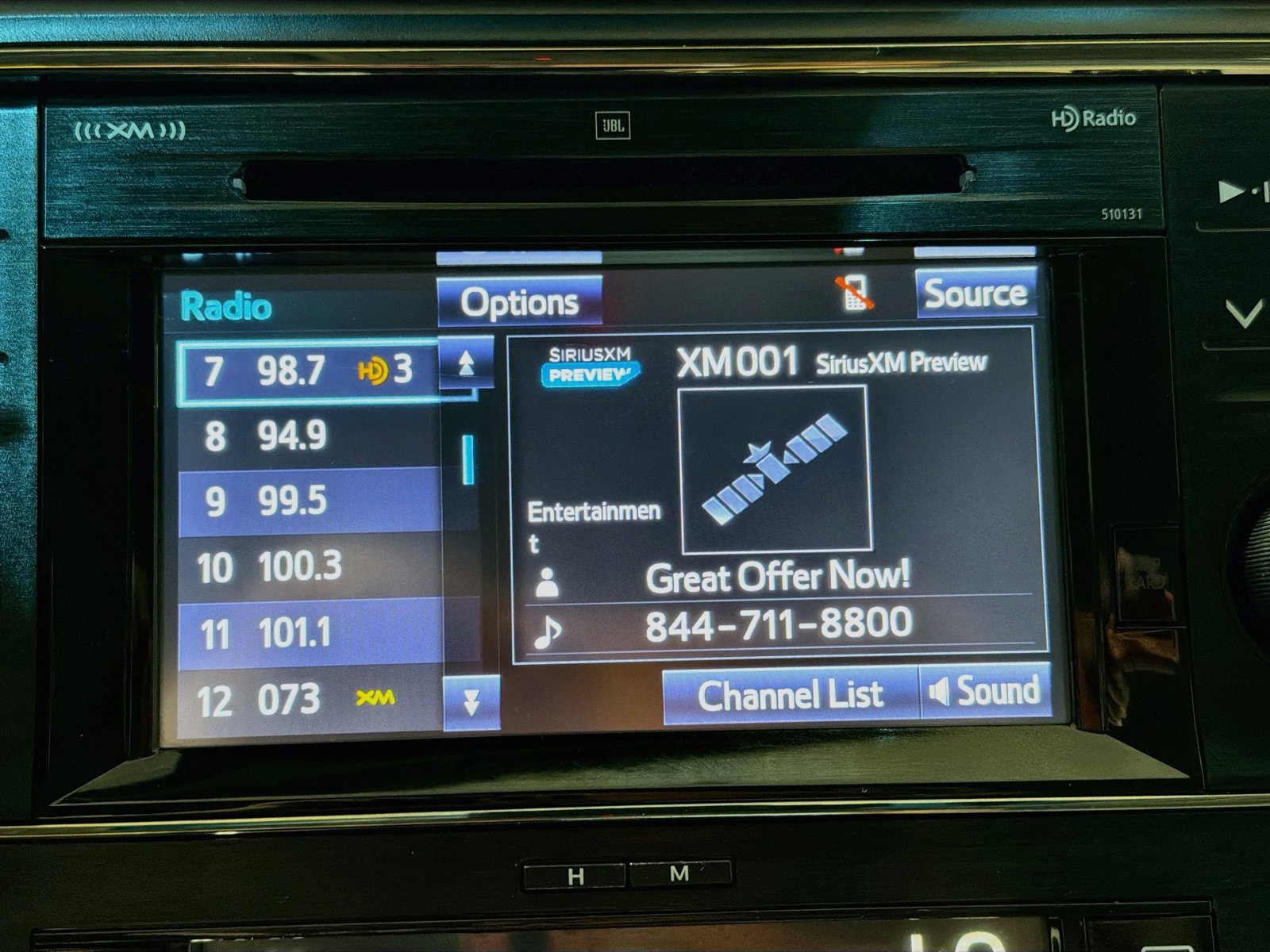 Used 2018 Toyota Avalon Limited FWD image 11