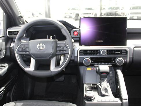 New 2026 Toyota 4Runner 4WD image 2