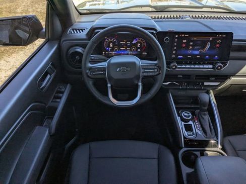 Used 2025 Chevrolet Colorado Trail Boss image 15