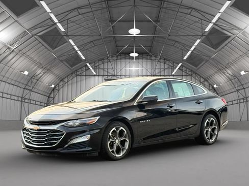 Used 2023 Chevrolet Malibu LT FWD image 3