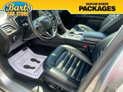 Used 2020 Ford Fusion SEL FWD image 26