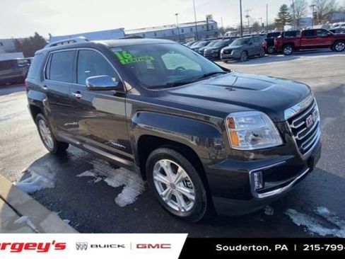 Used 2016 GMC Terrain SLT w/ Open Road Package image 2