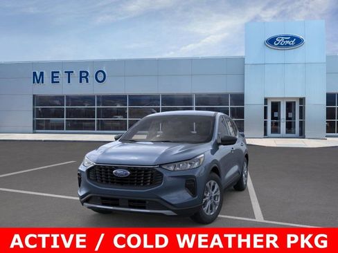 New 2025 Ford Escape Active w/ Cold Weather Package image 3