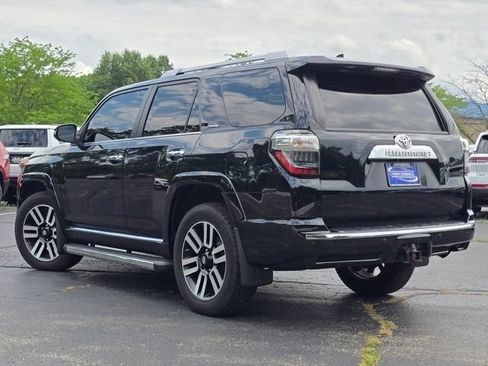 Used 2021 Toyota 4Runner Limited AWD/4WD image 27