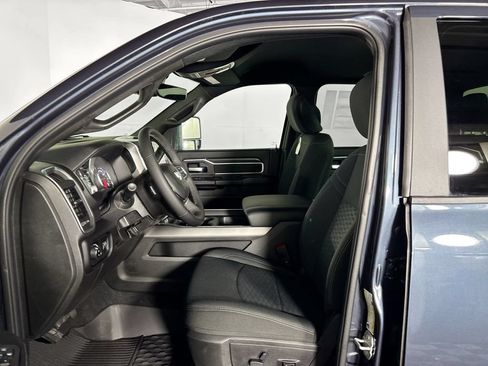 New 2026 RAM 2500 Big Horn AWD/4WD image 11