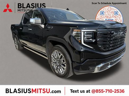 Used 2025 GMC Sierra 1500 Denali Ultimate AWD/4WD image 1
