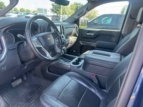 Used 2019 Chevrolet Silverado 1500 LTZ w/ LTZ Plus Package AWD/4WD image 10