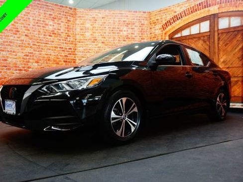 Certified 2022 Nissan Sentra SV FWD image 3