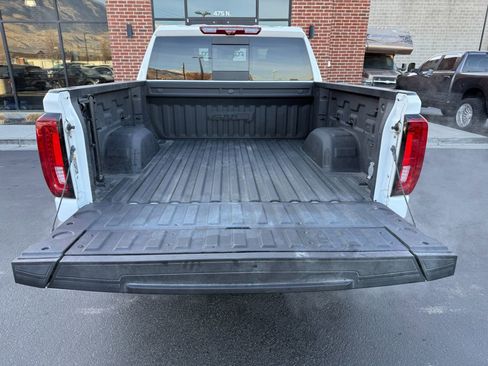 Used 2022 GMC Sierra 1500 AT4 w/ AT4 Premium Package image 10