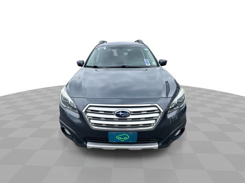 Used 2015 Subaru Outback 2.5i Limited AWD/4WD image 3