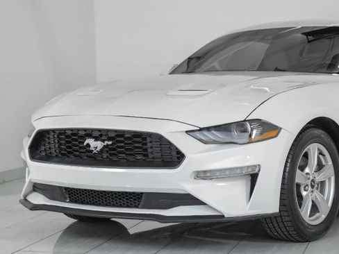 Used 2021 Ford Mustang Coupe image 49