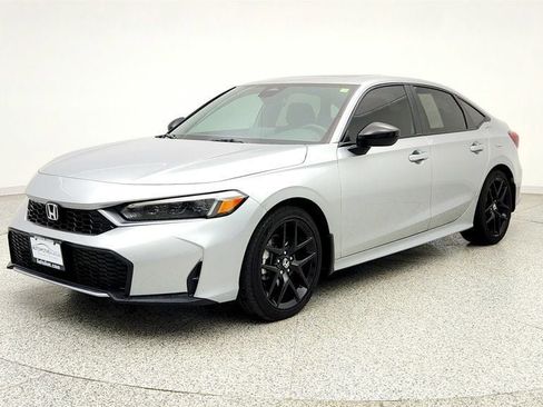 Used 2025 Honda Civic Sport Touring image 1