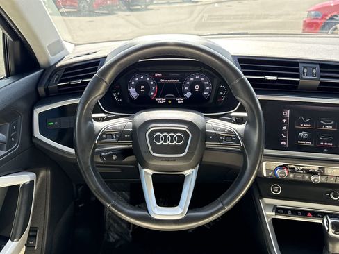 Used 2021 Audi Q3 2.0T Premium w/ Convenience Package AWD/4WD image 16