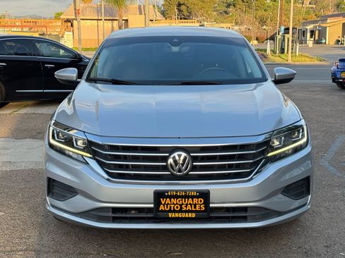 Used 2020 Volkswagen Passat 2.0T SE FWD image 4