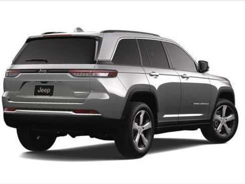 New 2024 Jeep Grand Cherokee Limited AWD/4WD image 2