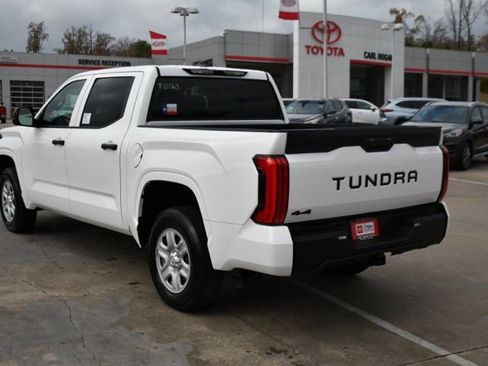 New 2026 Toyota Tundra SR image 3