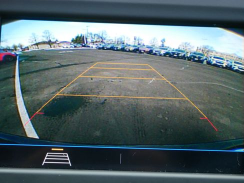 Used 2020 Chevrolet Equinox LT image 27