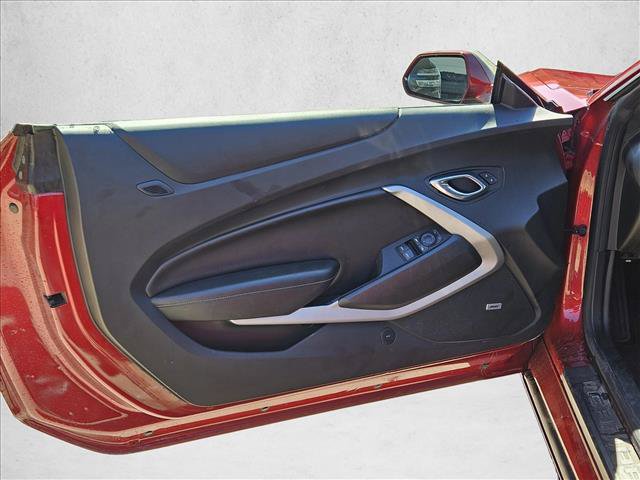 Used 2017 Chevrolet Camaro LT w/ Technology Package RWD image 11