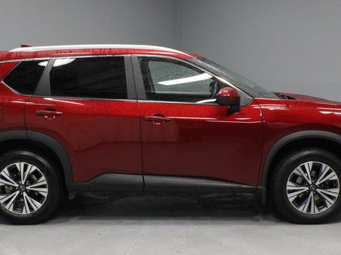 Used 2023 Nissan Rogue SV w/ SV Premium B Package AWD/4WD image 11