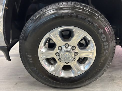 Used 2021 RAM 2500 Big Horn w/ Level 1 Equipment Group image 19