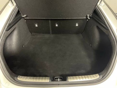 Used 2021 Kia Stinger GT image 11