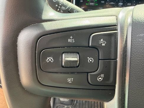 Used 2023 GMC Sierra 1500 SLE AWD/4WD image 15
