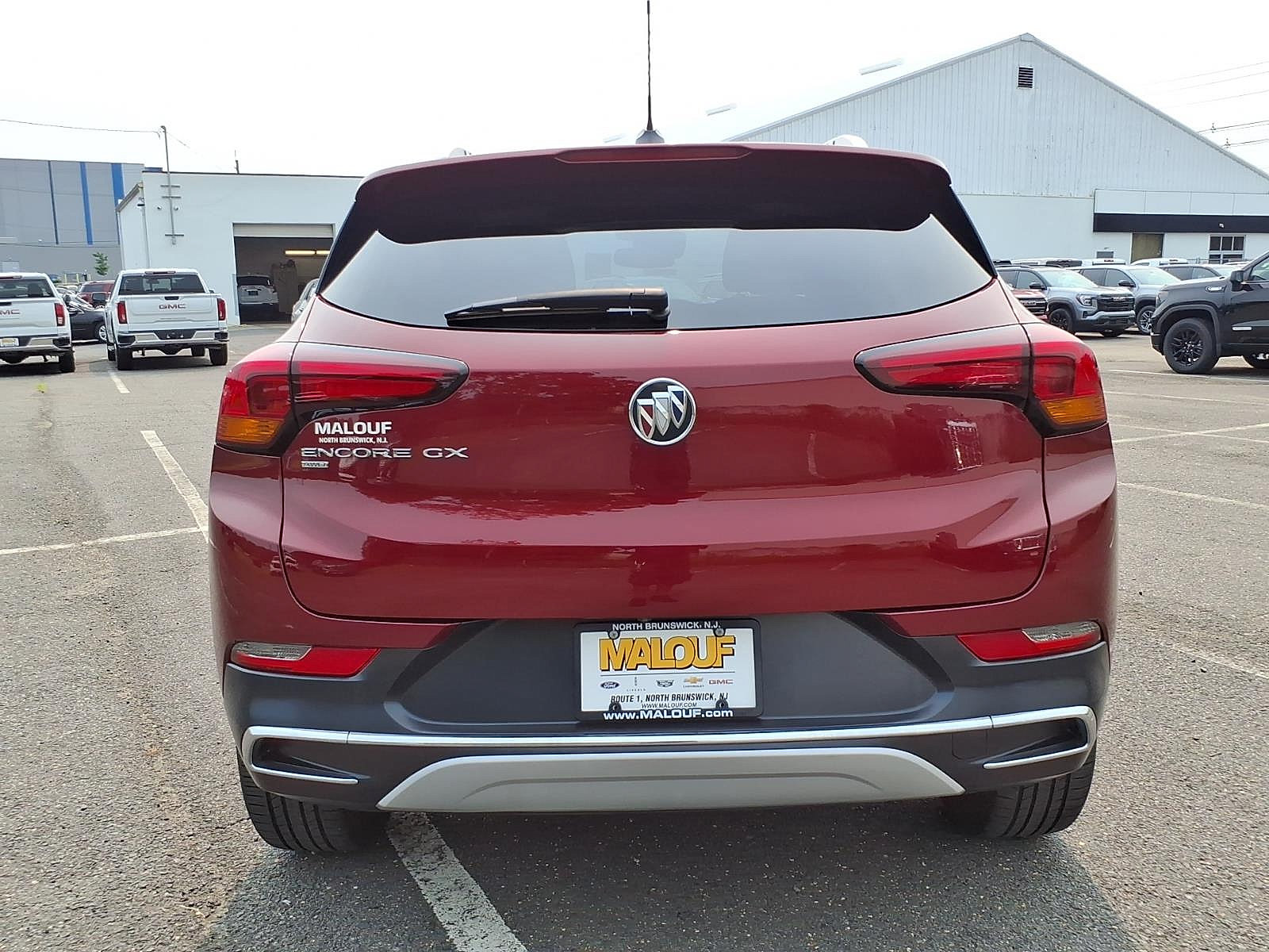 Used 2023 Buick Encore GX Essence w/ Experience Buick Package AWD/4WD image 5