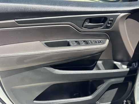 Used 2019 Honda Odyssey EX-L image 14