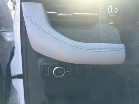 New 2026 Ford Explorer Platinum w/ LUX Leather Package image 20