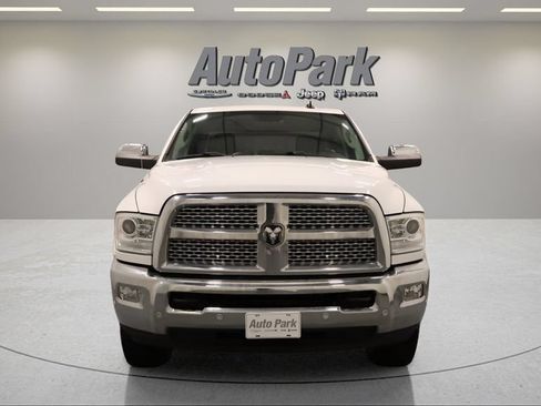 Used 2016 RAM 2500 Laramie AWD/4WD image 3