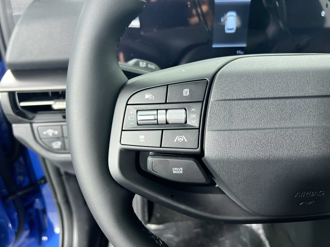 New 2026 Kia Sportage SX FWD image 18