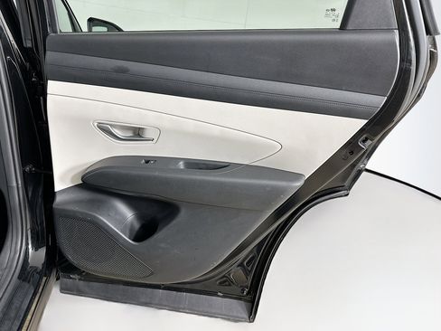 Used 2025 Hyundai Tucson SEL AWD/4WD image 29