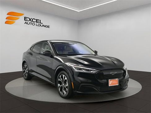 Used 2021 Ford Mustang Mach-E Premium image 7