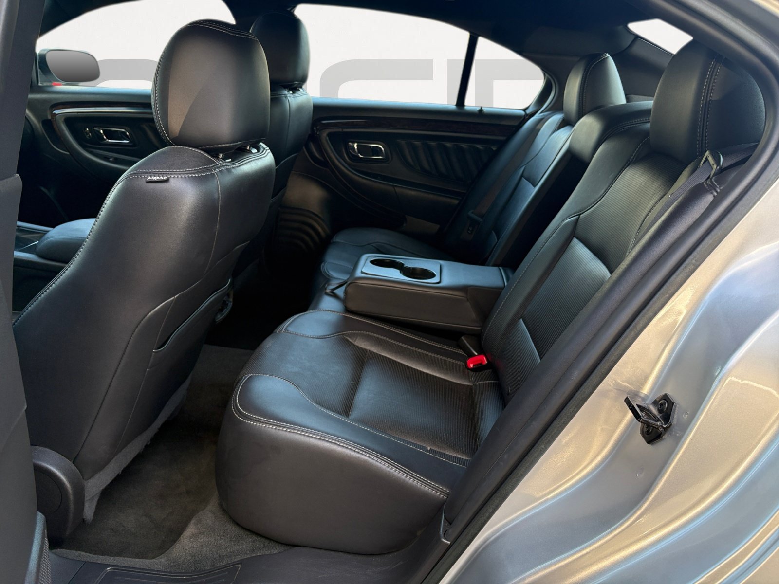 Used 2018 Ford Taurus Limited FWD image 21