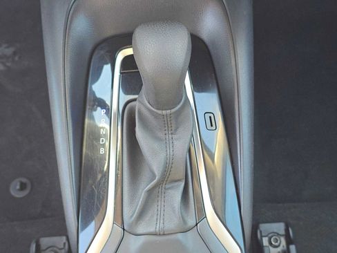 Used 2024 Toyota Corolla LE FWD image 30