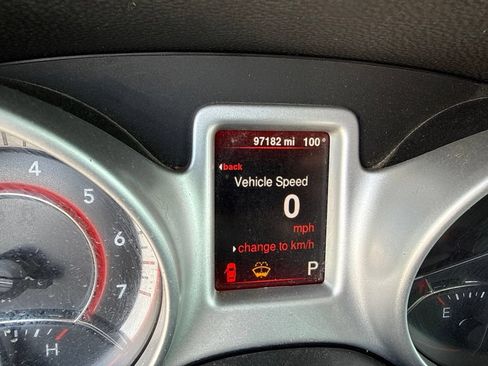 Used 2016 Dodge Journey SXT w/ Comfort/Convenience Group FWD image 15