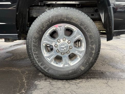 Used 2024 RAM 2500 Big Horn image 37