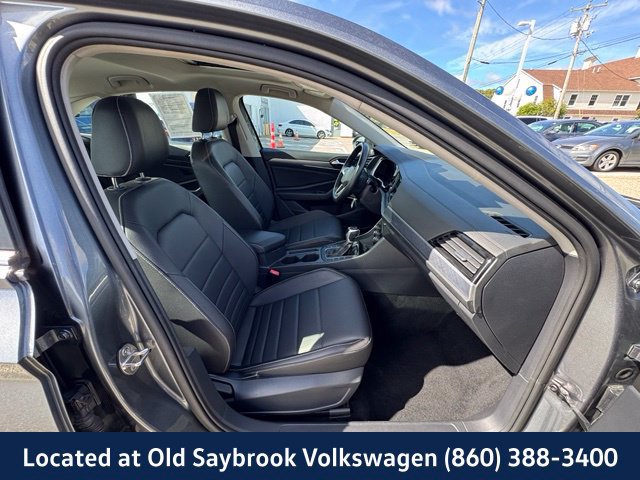 Certified 2024 Volkswagen Jetta SE FWD image 23