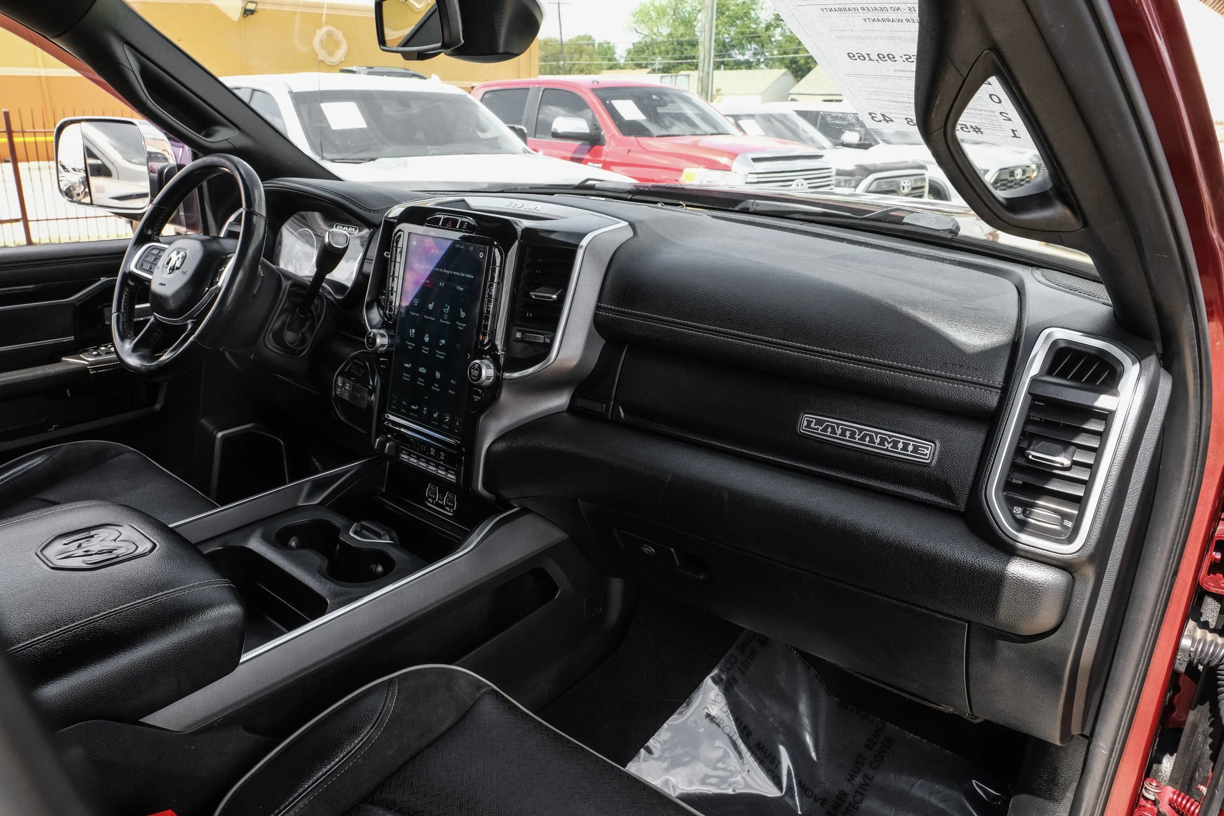 Used 2021 RAM 3500 Laramie AWD/4WD image 14