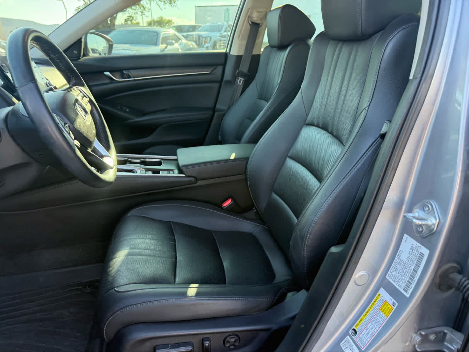 Used 2021 Honda Accord EX-L image 5