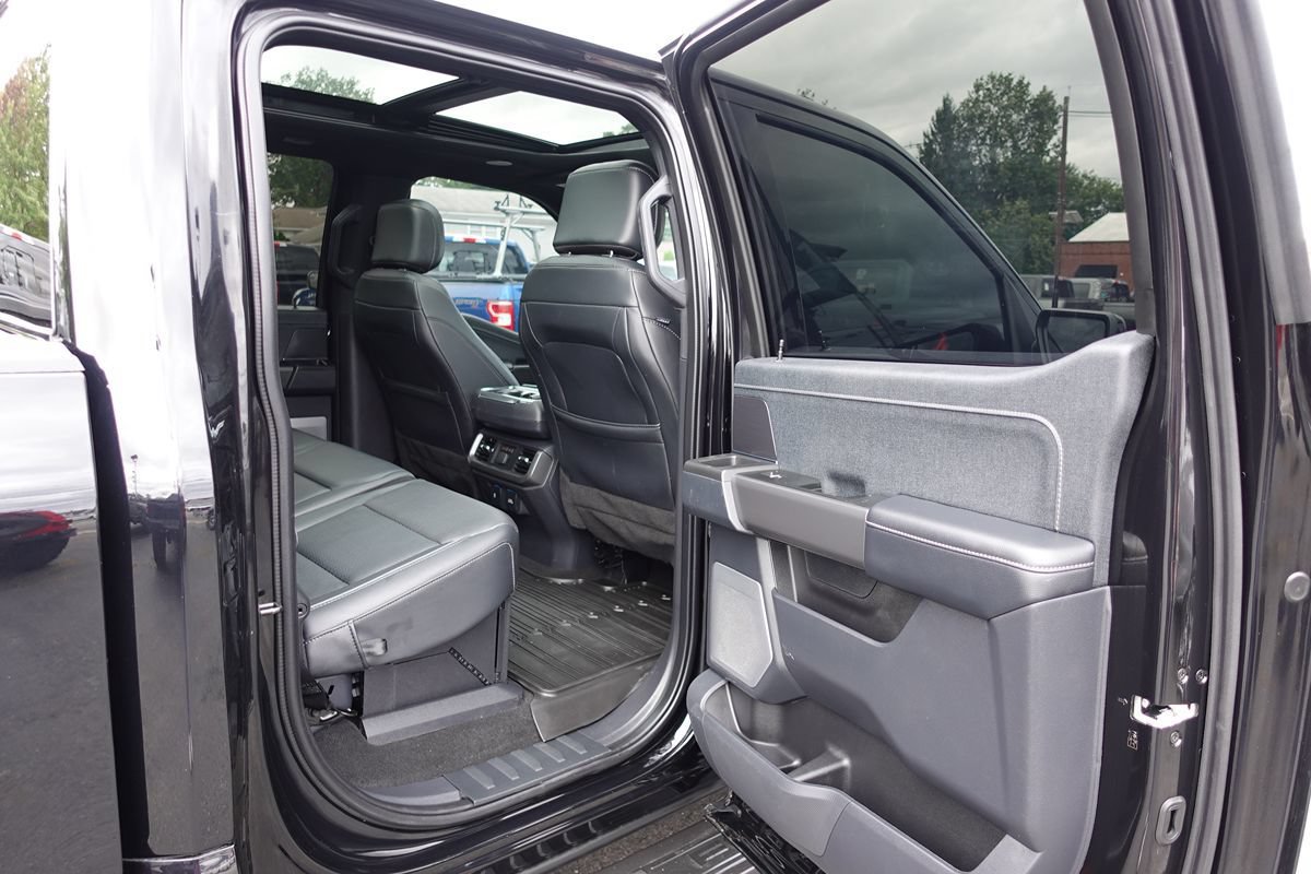 Used 2024 Ford F150 Lariat w/ Equipment Group 502A High AWD/4WD image 28
