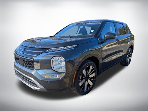 New 2026 Mitsubishi Outlander SE image 7