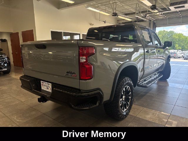 Used 2024 Chevrolet Silverado 1500 ZR2 AWD/4WD image 15