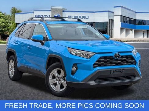 Used 2019 Toyota RAV4 XLE w/ Convenience Package image 1