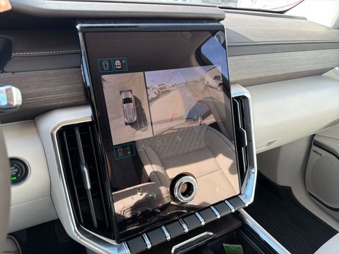 New 2026 GMC Acadia Denali image 21