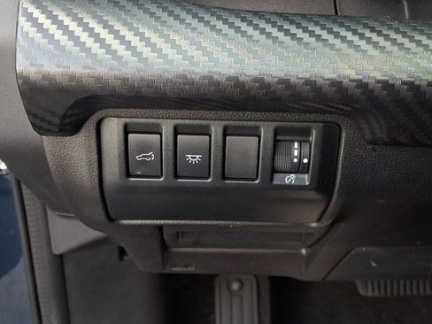 Used 2023 Subaru Ascent Premium w/ Convenience Package AWD/4WD image 25