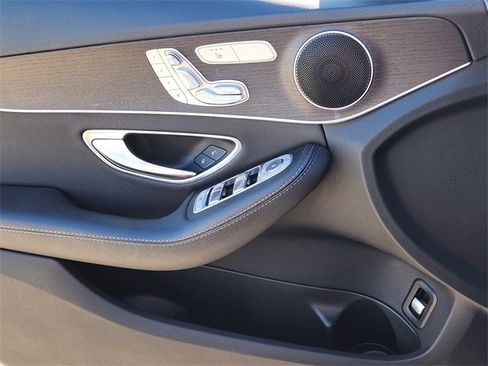Used 2019 Mercedes-Benz C 300 4MATIC Sedan image 24